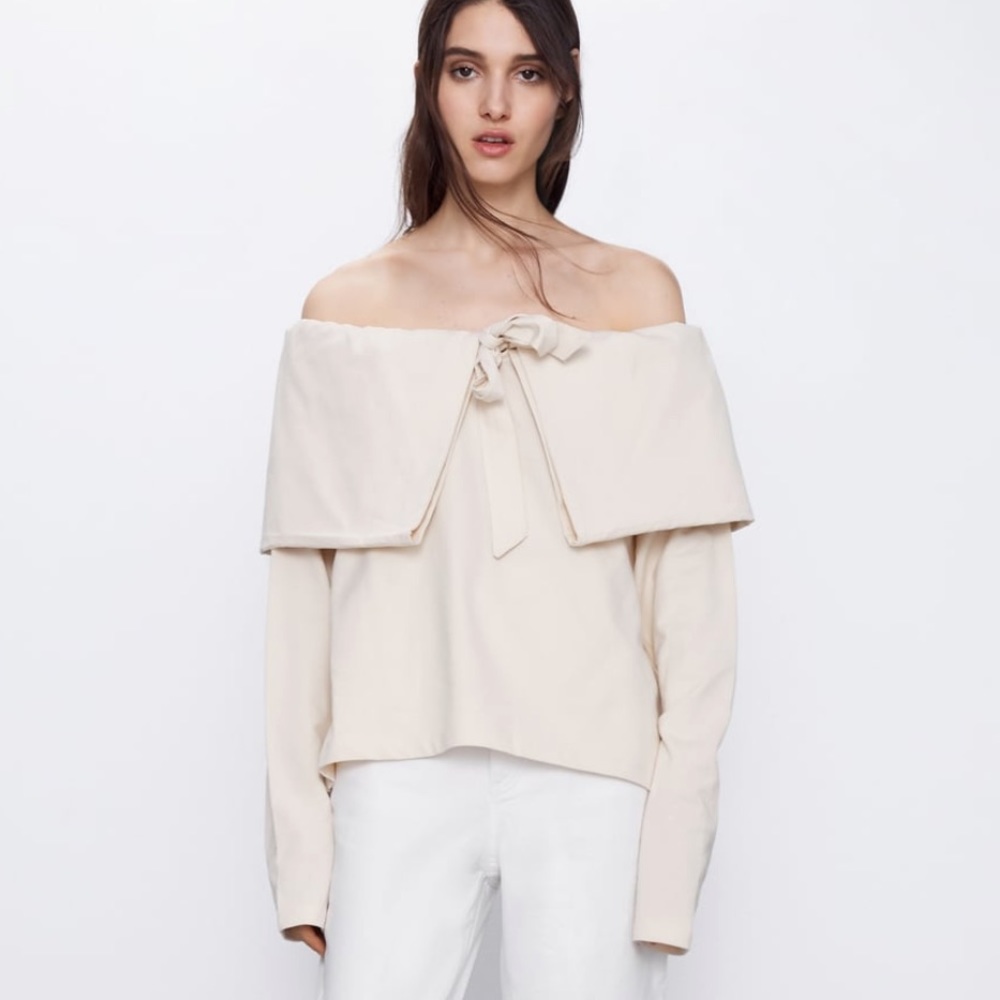 Zara Sweatshirt with Bib Collar